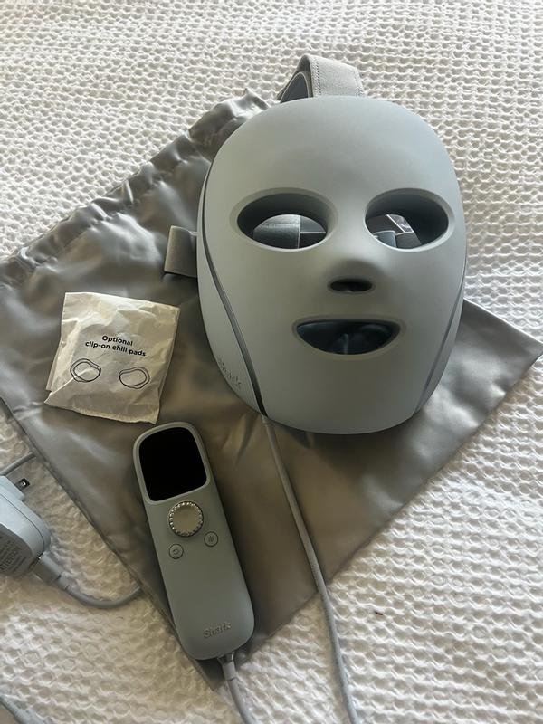 Shark CryoGlow with all accessories laid out